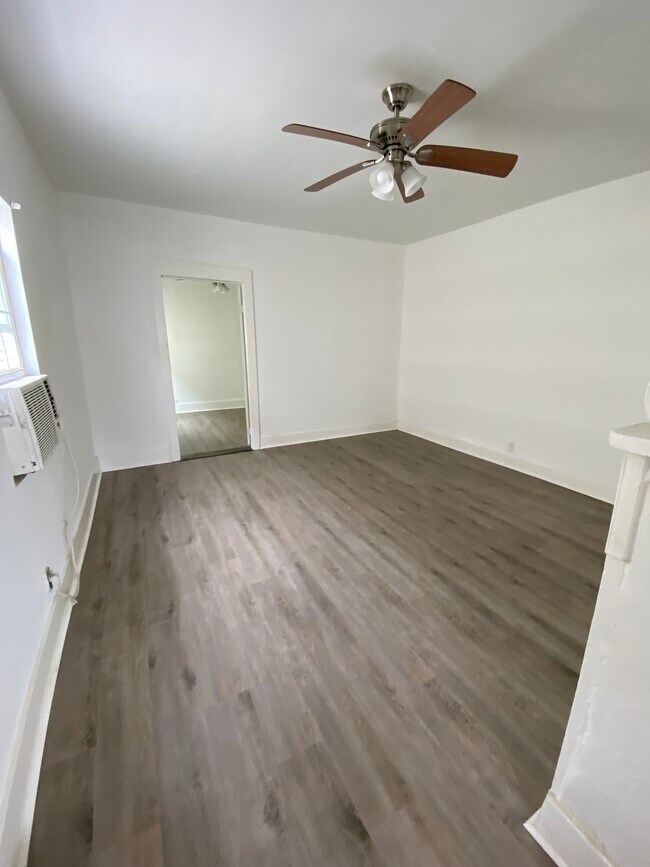 Building Photo - 7435 Garfield St