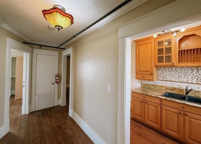 Building Photo - 1120 NW 51st St