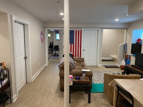 Building Photo - 5990 Alder St