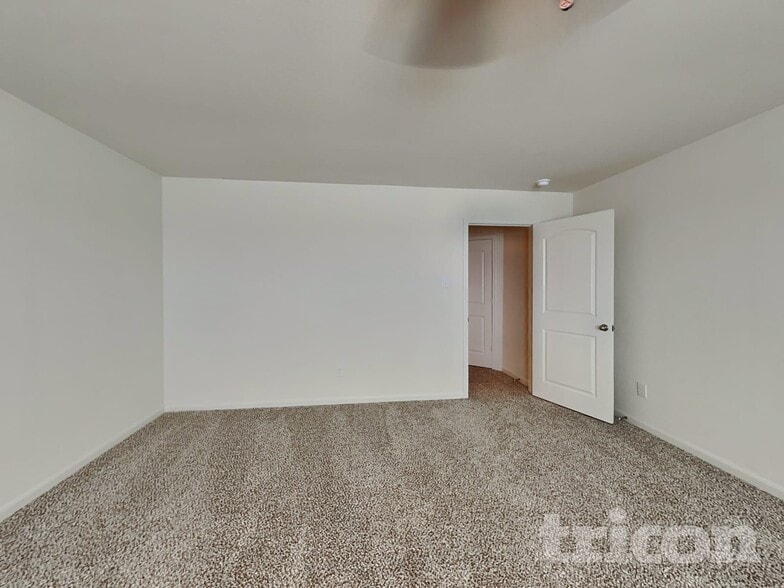 Building Photo - 201 Switchback Hl Rd