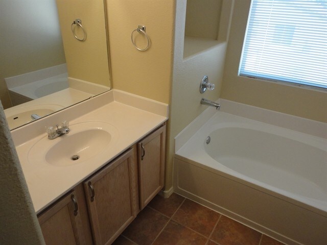 Building Photo - 6904 Brindisi Pl NW