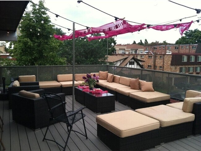Building Photo - 2Bed/2Bath Condo in Cherry Creek Area!!