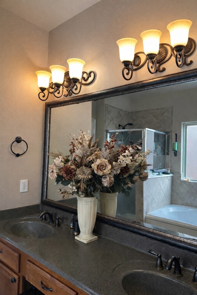 Building Photo - 3915 Markspring Ln