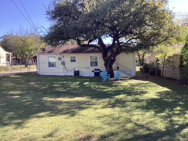 Building Photo - 2129 W Lotus Ave