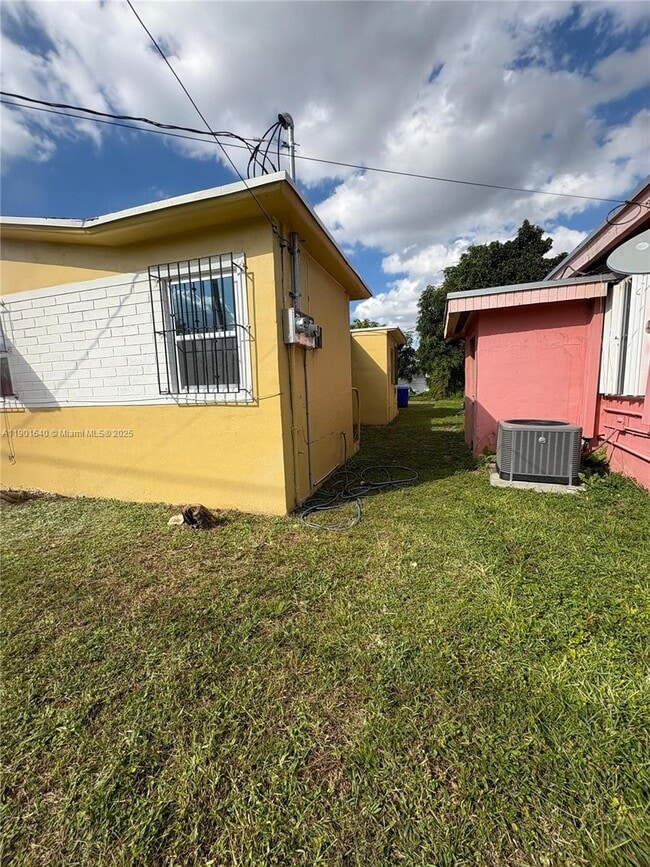 Building Photo - 1491 NW 56th St