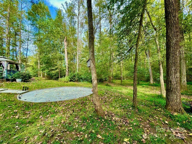 Building Photo - 8419 Aspen Ct