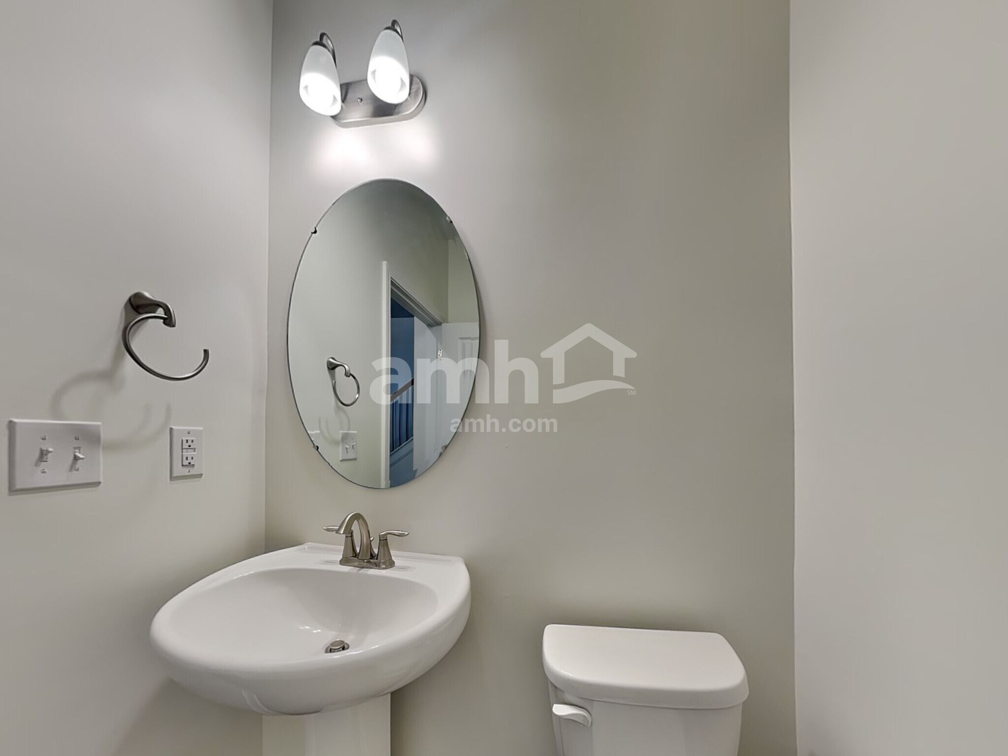 Building Photo - 106 Cairo Ct