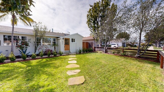 Building Photo - 19th St