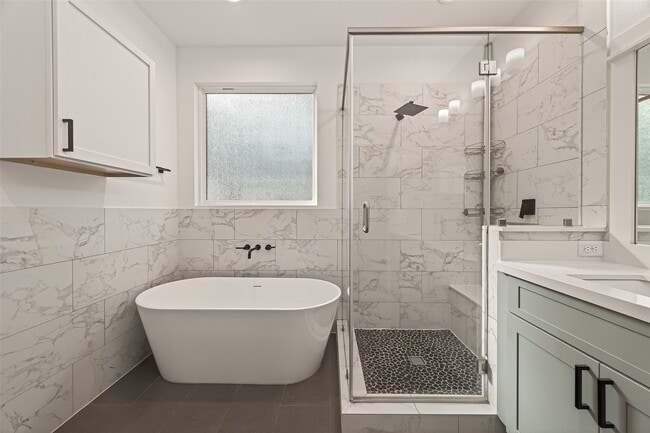 Building Photo - 7707 Johanna Pk Dr