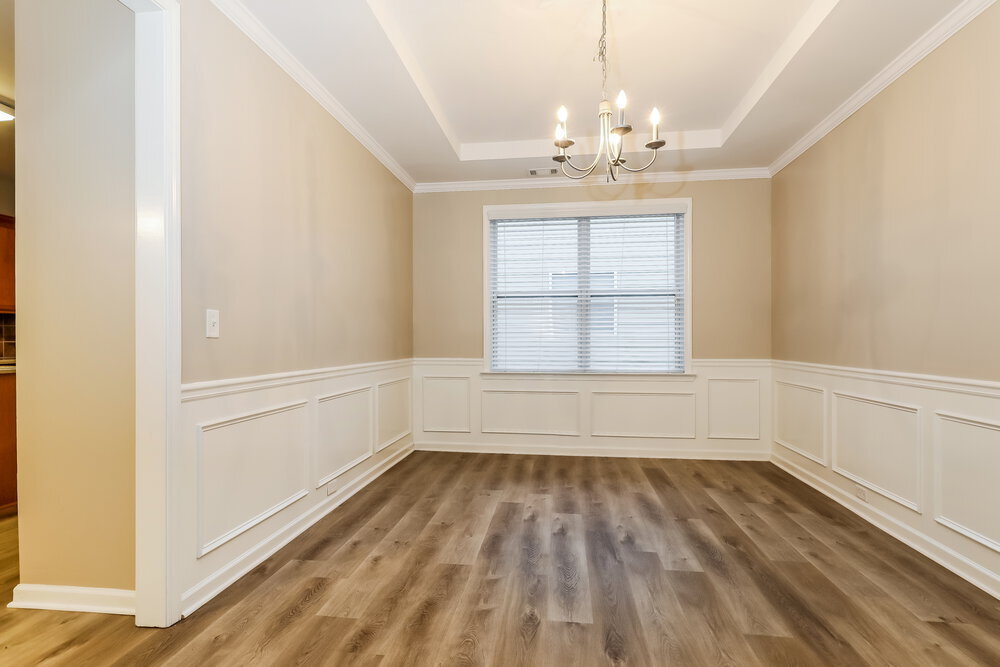 Building Photo - 85 Lakeshore Pkwy