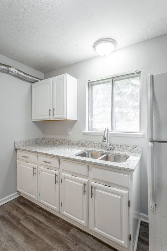 Building Photo - 4405 Delashmitt Rd