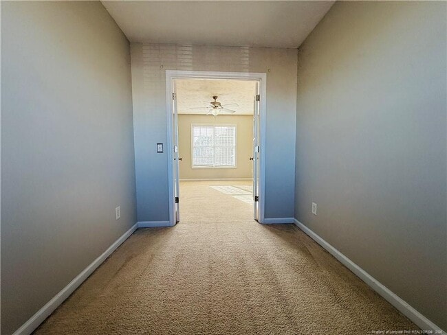 Building Photo - 84 Gloucester Ct