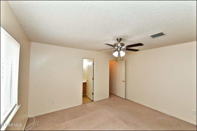 Building Photo - 2317 Joshua Louis Dr