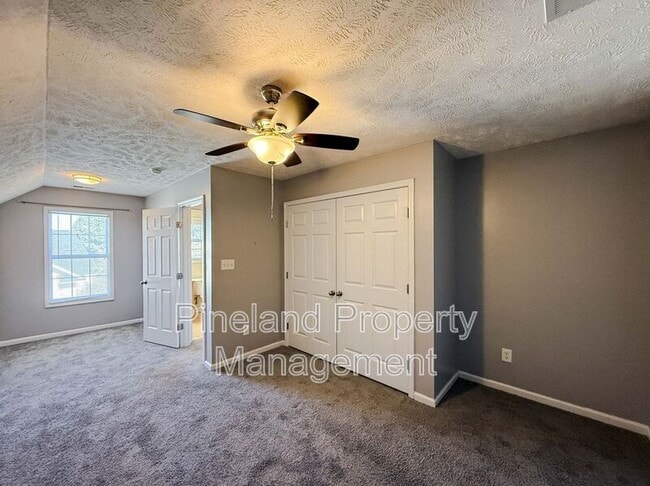 Building Photo - 1904 Yellowbrick Rd