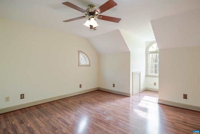 Building Photo - 3125 Beau Mont Farm Rd
