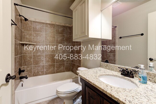 Building Photo - * * * $250 Move-in Special * * * Charming 3-Bedroom / 2-Bathroom Home! * * * $250 Move-in Special...