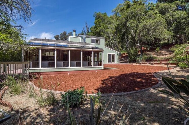 Building Photo - Resort-like Aptos Single Family House