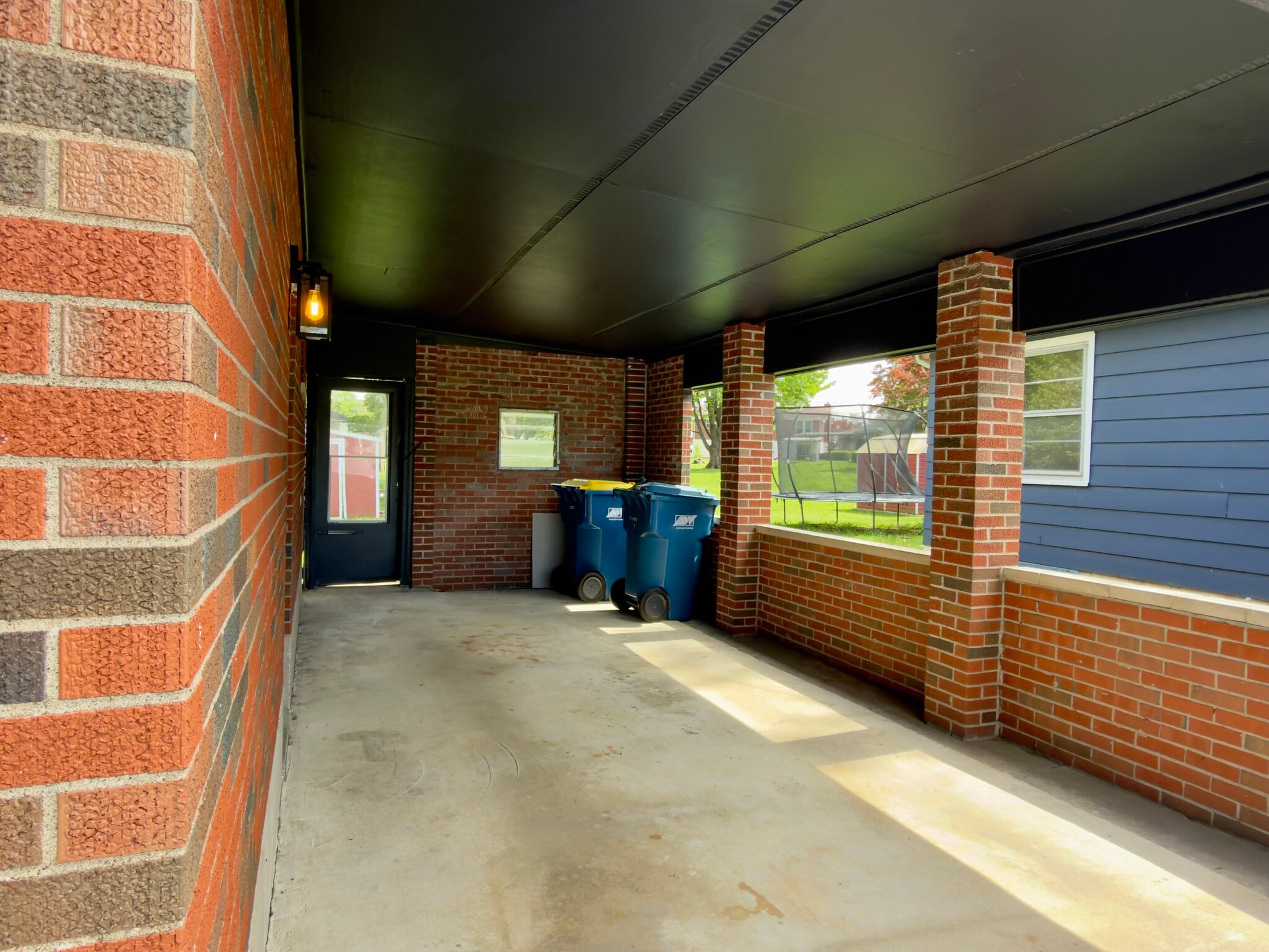 Carport - 1928 Cornell Ave