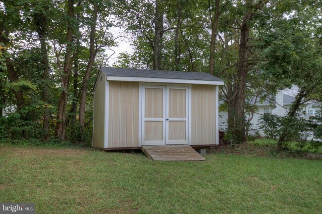 Building Photo - 11 St Williams Way