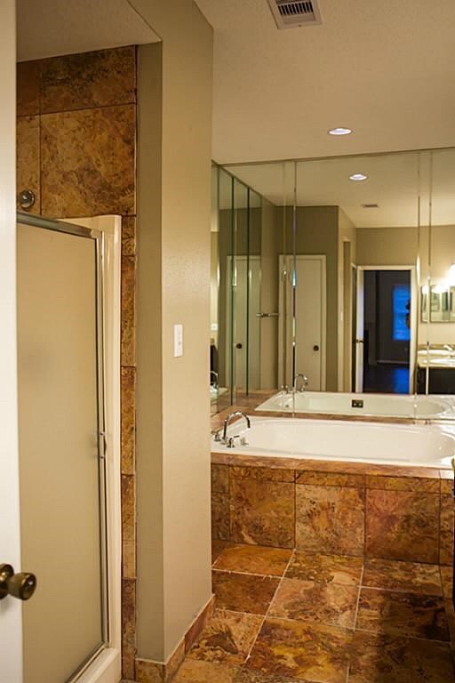 Building Photo - 6000 Reims Rd