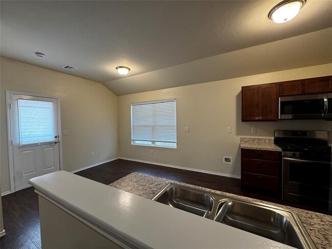 Building Photo - 12228 KAMERON Wy