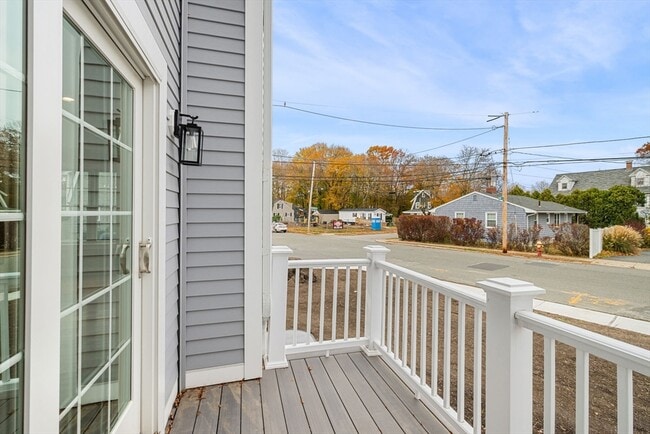 Building Photo - 60 Ellsworth Rd