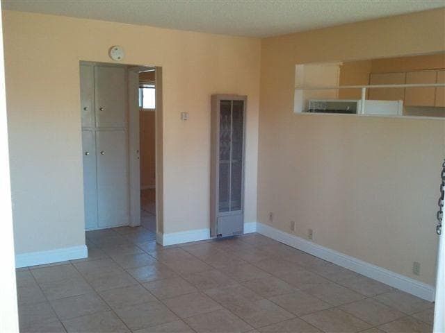 Interior Photo - 1867 Robin Lane- 9996# - 1867