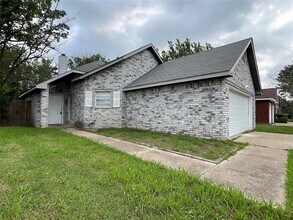 Building Photo - 7401 Ryan Rd
