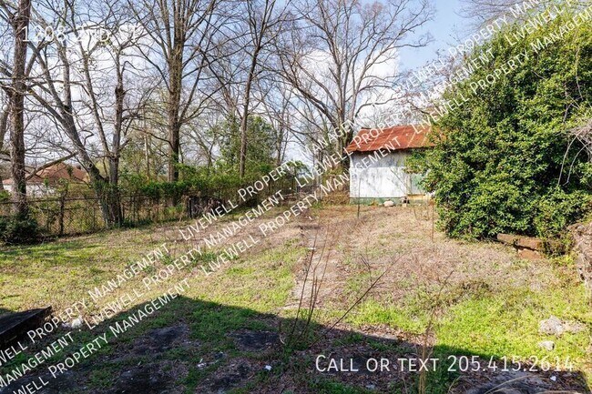 Building Photo - 1208 2nd St