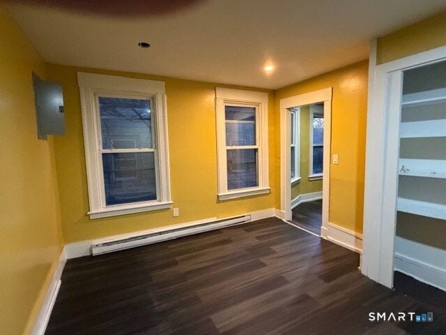 Building Photo - 390 Willow St