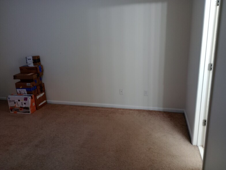 Building Photo - 1660 Corey Wood Cir