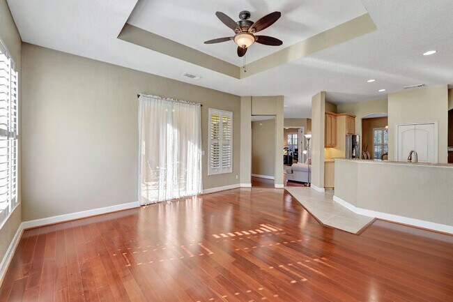 Building Photo - 827 SW Grand Reserves Blvd