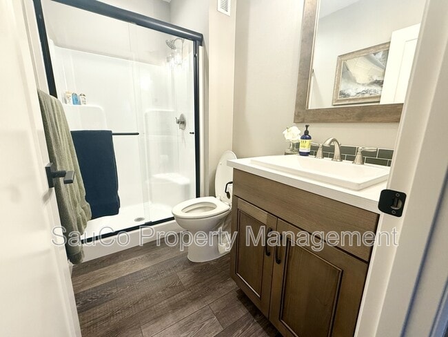 Building Photo - 52327 Ashley Ct