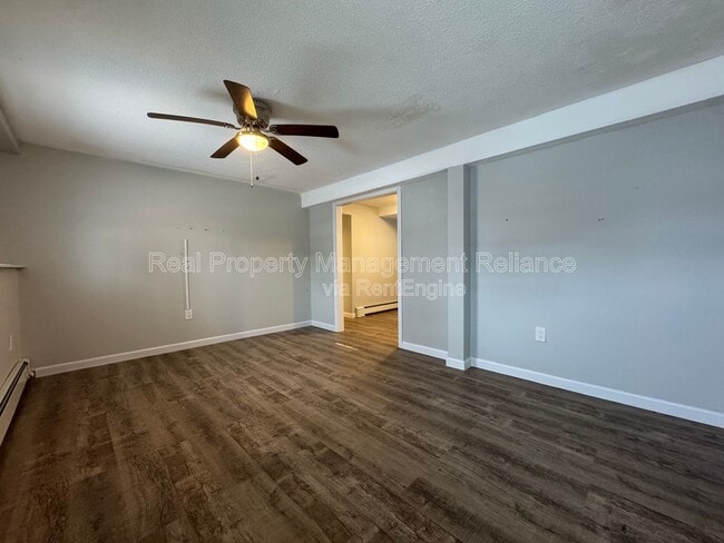 Building Photo - 30 Gables Cir