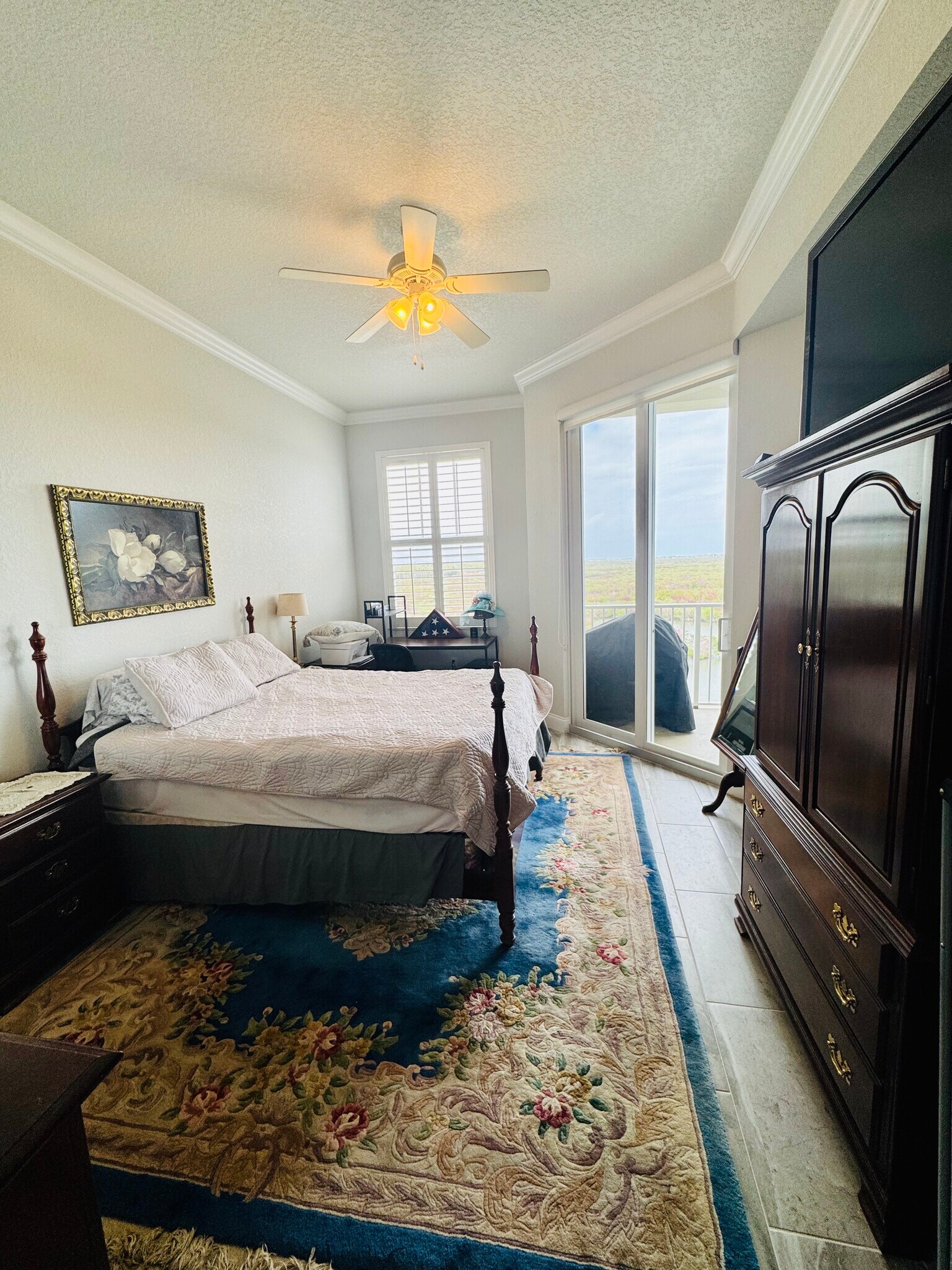 Building Photo - 6 Riverwalk Drive