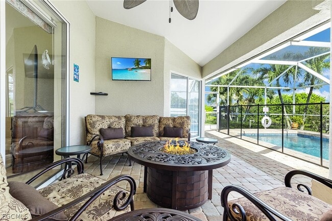 Building Photo - 2013 SW 31st Terrace