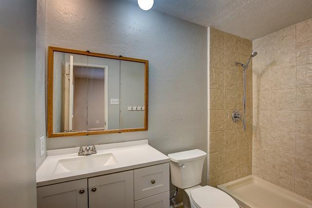 Building Photo - 4024 Bristlecone Ln