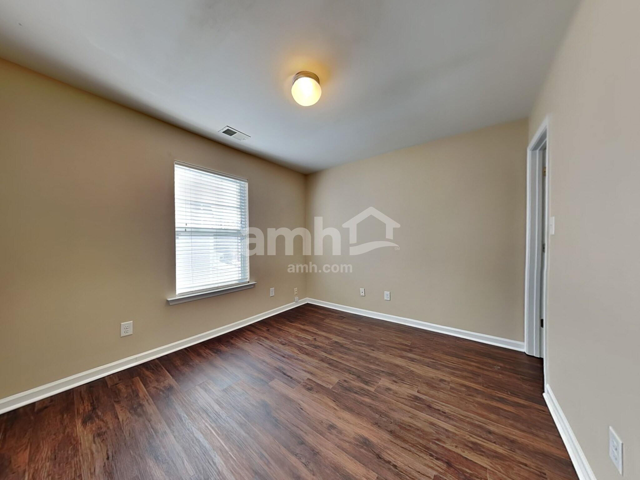 Building Photo - 10233 Broken Stone Ct