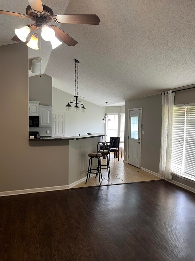 Building Photo - 9837 Oldham Dr