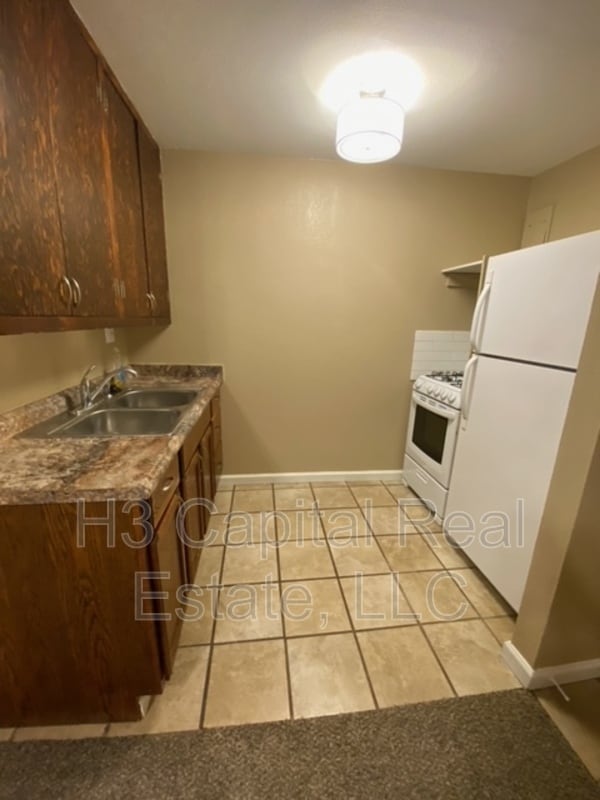 Building Photo - 113 Lucia Ln