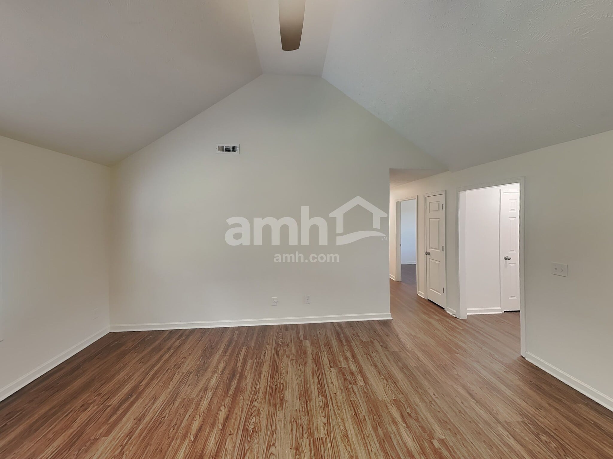 Building Photo - 4020 Snowbird Dr