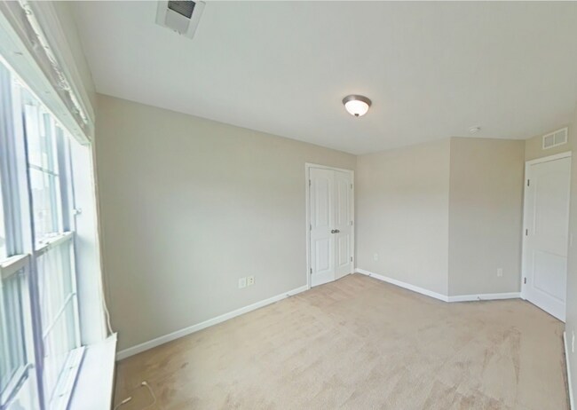 Building Photo - 148 Watchmen Ln