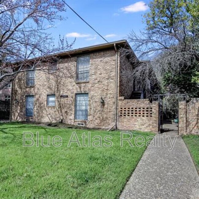 Building Photo - 3903 Hawthorne Ave