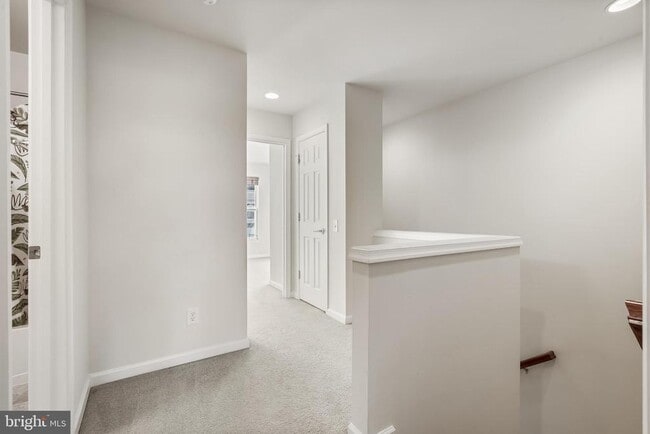 Building Photo - 42644 New Dawn Terrace