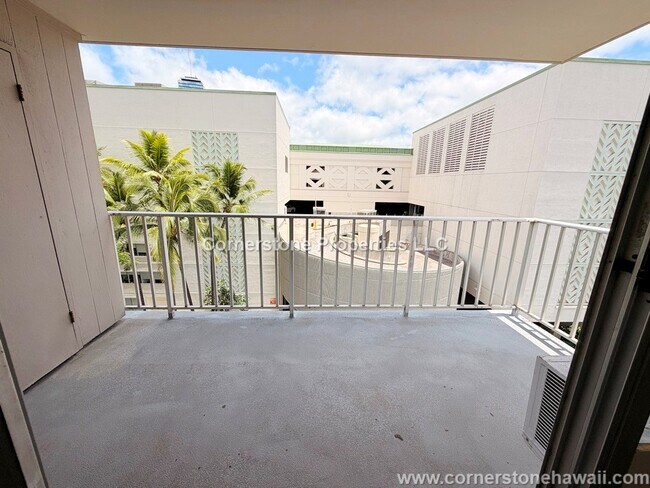 Building Photo - 475 Atkinson Dr