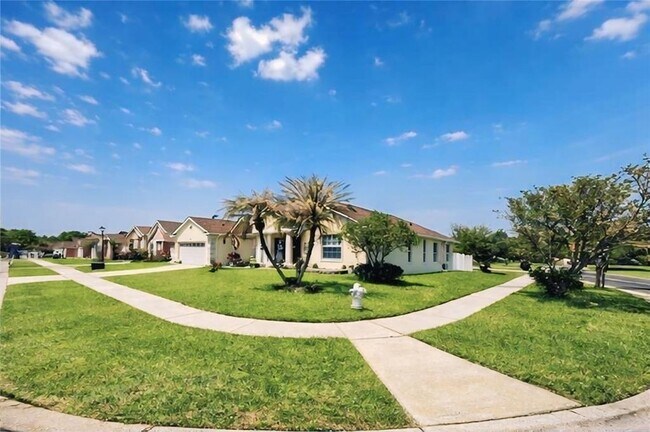 Building Photo - 2601 Gold Dust Cir