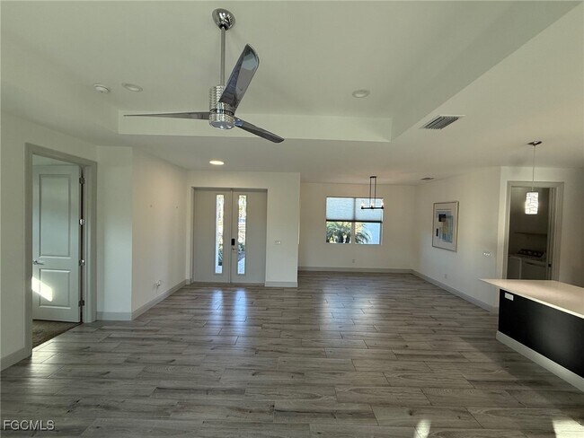 Building Photo - 4627 Agualinda Blvd