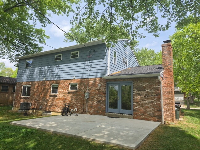 Building Photo - 8511 Coran Dr