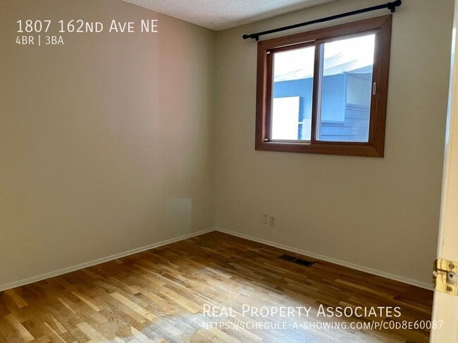 Building Photo - 1807 162nd Ave NE