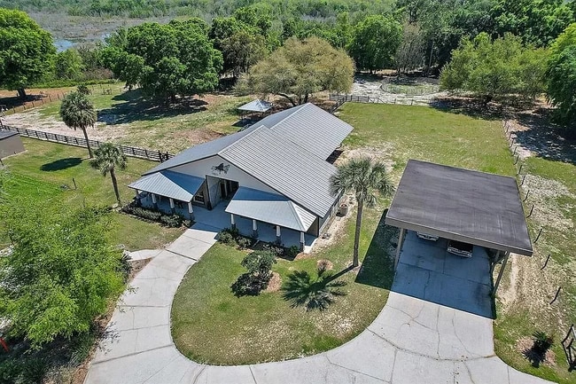 Building Photo - 13342 W Lake Yale Rd